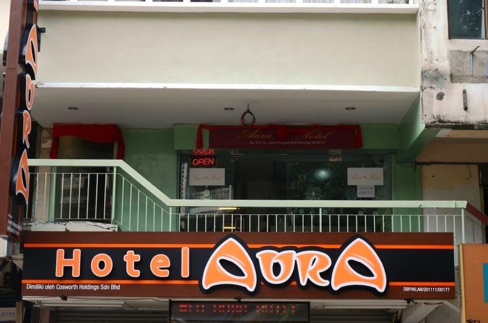 Aura Hotel Куала Лумпур Екстериор снимка