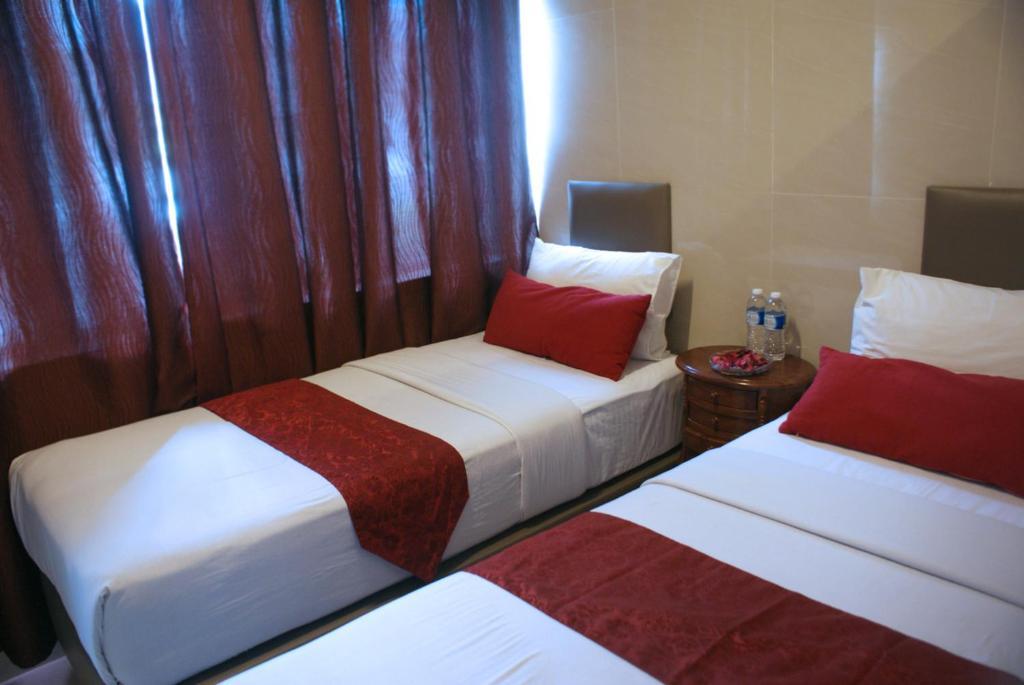 Aura Hotel Куала Лумпур Екстериор снимка
